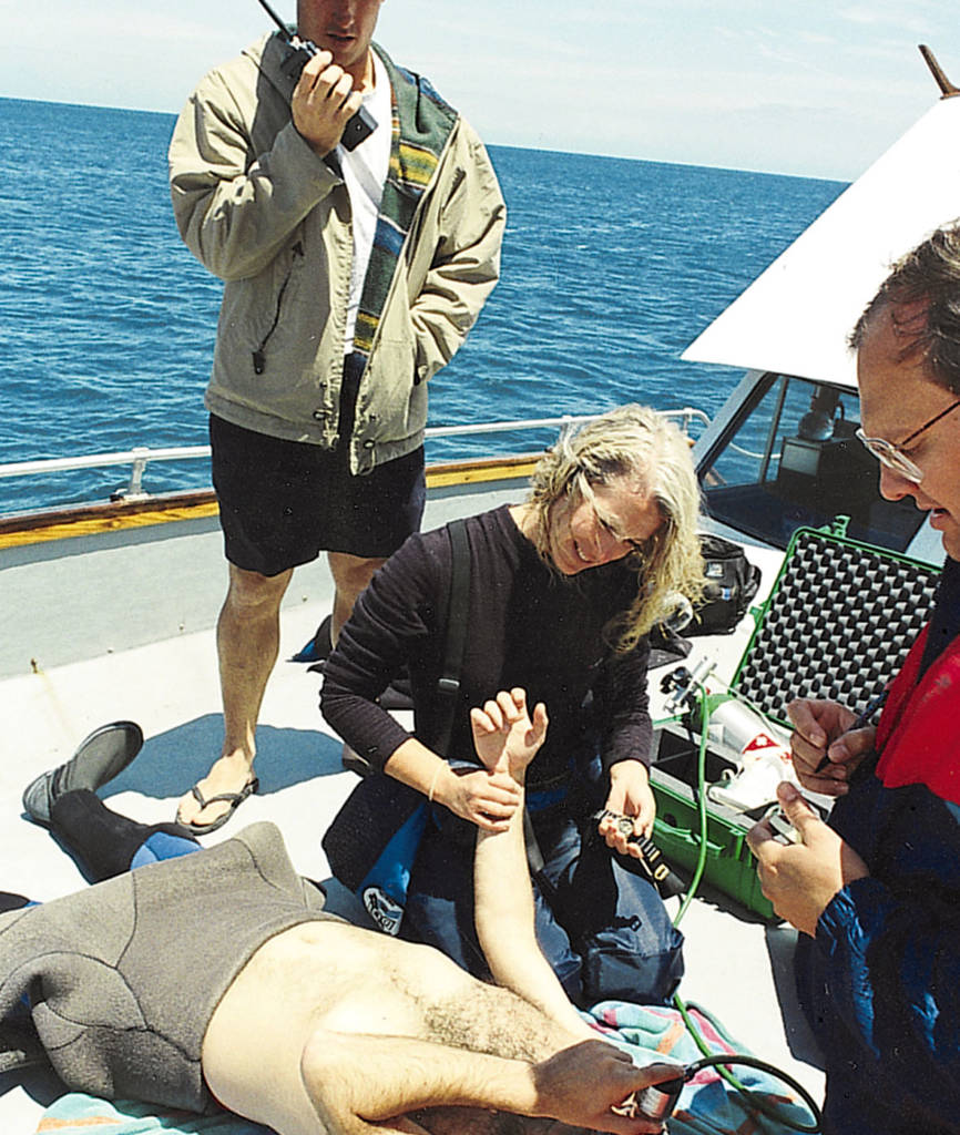 Emergency Oxygen Provider PADI Spcialty
