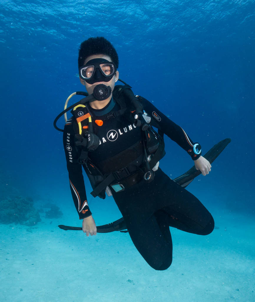 Peak Performance Buoyancy PADI Specialty